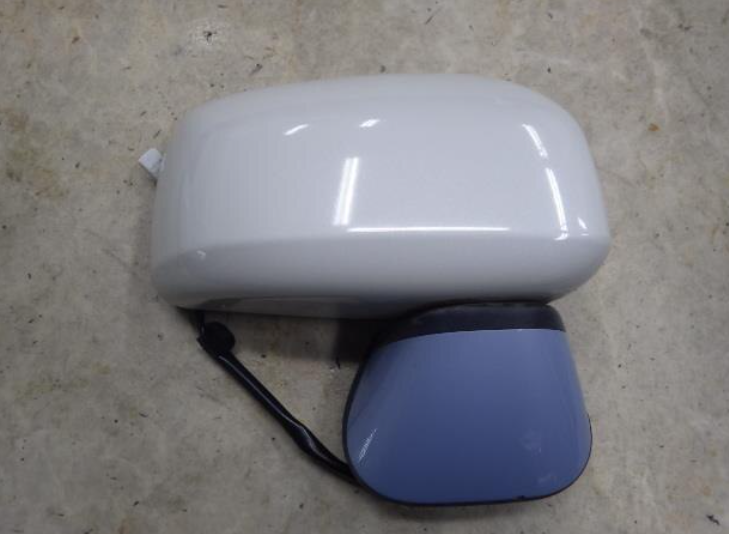 righat side Mirror TOYOTA Pixisapace 2014!